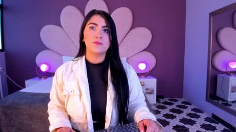 Paulina online show from January 23, 2025, 1:24 pm