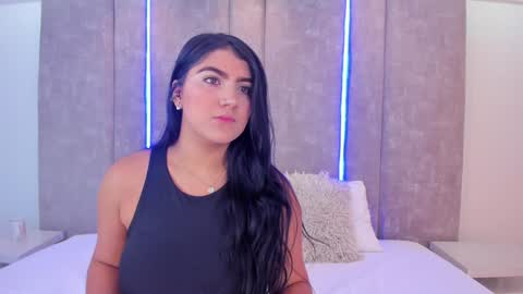 Paulina online show from February 3, 2025, 11:42 am