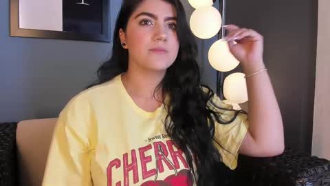 Paulina online show from February 14, 2025, 1:29 pm