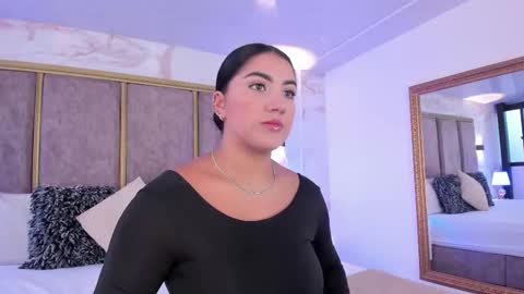 Paulina online show from September 19, 2025, 12:39 pm