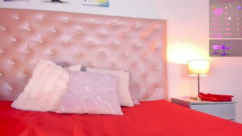 Snapshot of paulinasaeenz chatting on June 24, 2026, 1:43 pm PaulinaSaennz online show from June 24, 2026, 1:43 pm