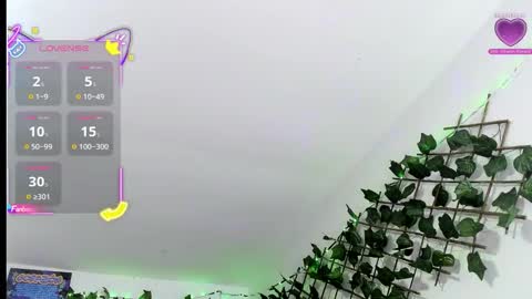 Paulina online show from December 5, 2025, 8:01 am