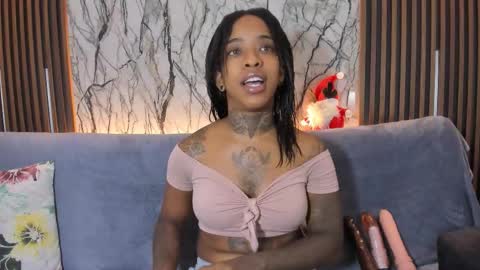 Pauline online show from November 30, 2025, 2:37 am