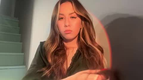 Kate3 online show from April 2, 2026, 8:39 pm