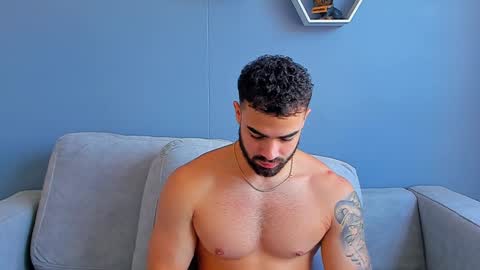 Snapshot of paulphoenix_ chatting on January 11, 2025, 7:27 pm Paul Phoenix online show from January 11, 2025, 7:27 pm