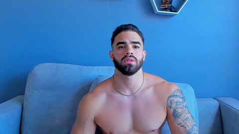 Snapshot of paulphoenix_ chatting on January 23, 2025, 8:02 pm Paul Phoenix online show from January 23, 2025, 8:02 pm