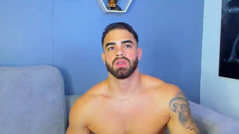 Snapshot of paulphoenix_ chatting on January 24, 2025, 11:34 pm Paul Phoenix online show from January 24, 2025, 11:34 pm