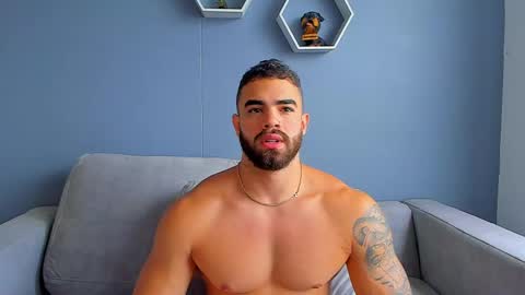 Snapshot of paulphoenix_ chatting on February 10, 2025, 8:31 pm Paul Phoenix online show from February 10, 2025, 8:31 pm