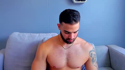 Snapshot of paulphoenix_ chatting on October 14, 2025, 6:52 pm Paul Phoenix online show from October 14, 2025, 6:52 pm