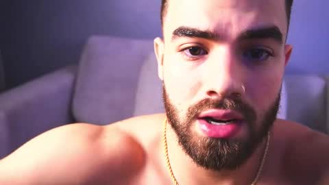 Snapshot of paulphoenix_ chatting on November 3, 2025, 8:43 pm Paul Phoenix online show from November 3, 2025, 8:43 pm