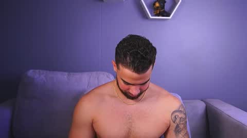 Snapshot of paulphoenix_ chatting on November 30, 2025, 6:12 pm Paul Phoenix online show from November 30, 2025, 6:12 pm