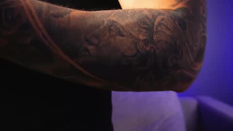 Snapshot of paulphoenix_ chatting on January 9, 2026, 7:04 pm Paul Phoenix online show from January 9, 2026, 7:04 pm