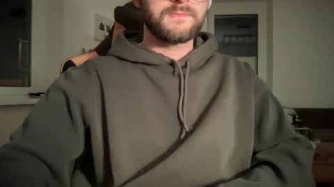 Snapshot of paulsimpsn chatting on January 7, 2026, 5:15 pm love bush online show from January 7, 2026, 5:15 pm