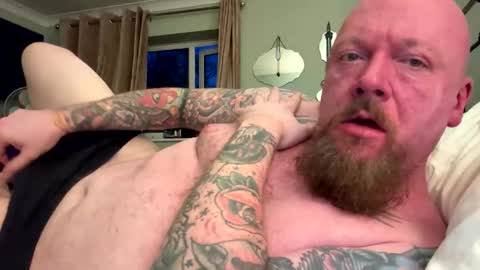 Snapshot of paulyb445 chatting on December 14, 2025, 4:23 pm paulyb445 online show from December 14, 2025, 4:23 pm