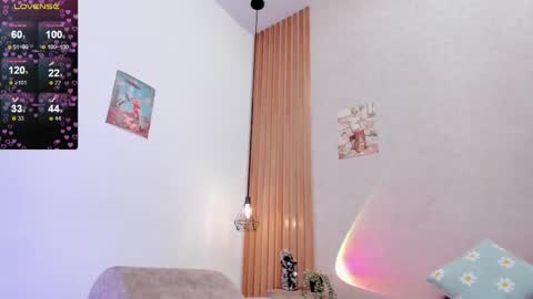 Snapshot of pawggirl18 chatting on February 15, 2025, 2:44 pm Dani online show from February 15, 2025, 2:44 pm