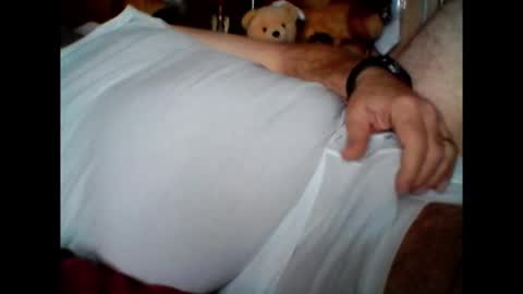 Snapshot of pbemid chatting on January 22, 2025, 11:23 am Papabear online show from January 22, 2025, 11:23 am