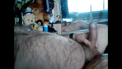 Snapshot of pbemid chatting on February 6, 2025, 12:59 pm Papabear online show from February 6, 2025, 12:59 pm