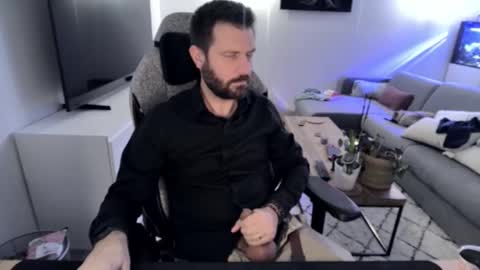 Snapshot of pc92160 chatting on January 16, 2026, 4:33 pm pc92160 online show from January 16, 2026, 4:33 pm