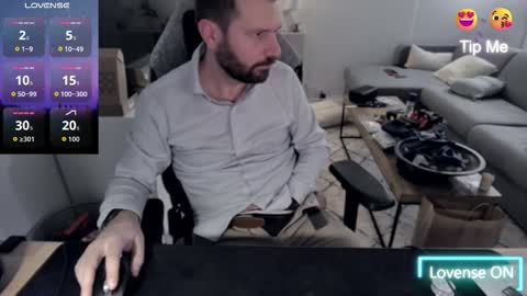 Snapshot of pc92160 chatting on February 23, 2026, 9:12 pm pc92160 online show from February 23, 2026, 9:12 pm