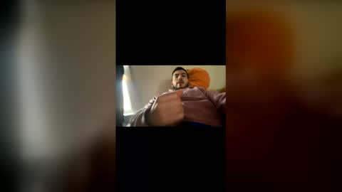 Snapshot of pchav chatting on December 21, 2025, 7:43 pm Pete online show from December 21, 2025, 7:43 pm