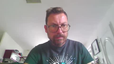 pchittt online show from May 10, 2026, 10:42 am