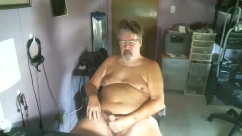 Snapshot of pcolabottom chatting on September 9, 2025, 6:51 pm PcolaBottom online show from September 9, 2025, 6:51 pm