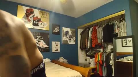 Snapshot of pcuddy3 chatting on October 18, 2025, 12:39 pm Phenomenal online show from October 18, 2025, 12:39 pm