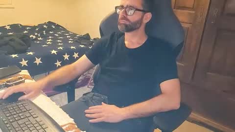 pdahotmod online show from December 14, 2025, 12:27 am