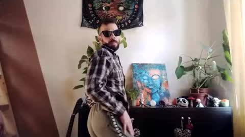 peacefulness93 online show from October 23, 2025, 8:35 am