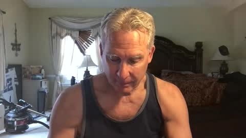 Snapshot of peacemakerone1 chatting on February 3, 2026, 8:25 pm peacemakerone1 online show from February 3, 2026, 8:25 pm