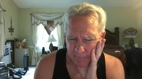 peacemakerone1 online show from May 22, 2026, 6:24 pm
