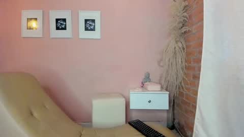 peach tyron online show from January 20, 2025, 10:59 pm