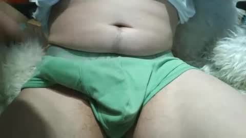 Snapshot of peacheshubby chatting on May 19, 2026, 1:56 am hard4u online show from May 19, 2026, 1:56 am
