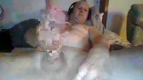 Snapshot of peachgigolo chatting on February 27, 2025, 11:52 am PEach online show from February 27, 2025, 11:52 am