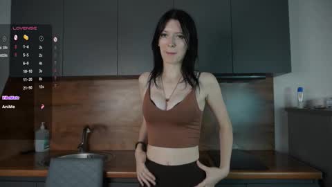 Snapshot of peachyblur chatting on October 1, 2025, 1:28 pm Nikka online show from October 1, 2025, 1:28 pm