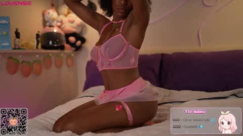 Snapshot of peachypeachgirl chatting on November 27, 2025, 12:46 am peachypeachgirl online show from November 27, 2025, 12:46 am