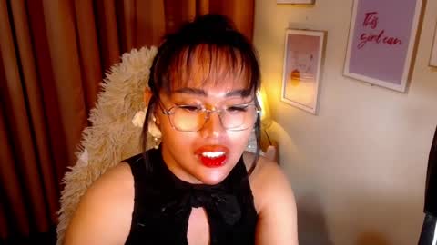 Snapshot of peakaboo_xx chatting on April 9, 2026, 7:25 am Angel Creamdensada online show from April 9, 2026, 7:25 am
