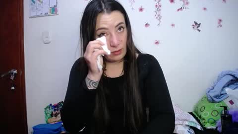 Snapshot of pearl_3 chatting on February 5, 2026, 2:38 am Pearl online show from February 5, 2026, 2:38 am