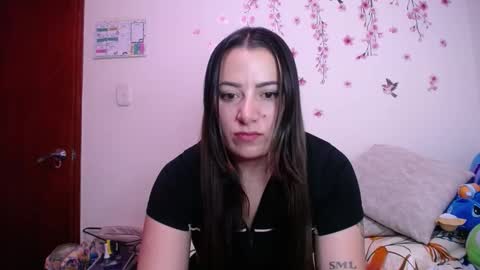 Snapshot of pearl_3 chatting on February 25, 2026, 4:00 am Pearl online show from February 25, 2026, 4:00 am