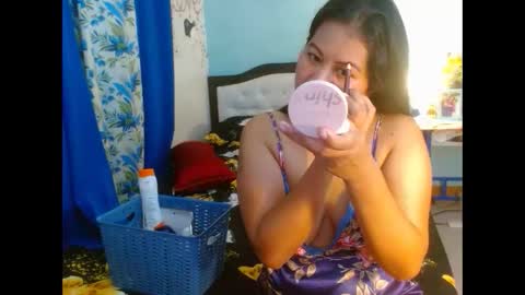 pearlaofasia21 online show from November 20, 2025, 10:04 am