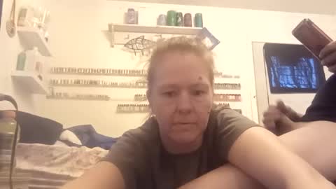 Snapshot of pearlmay629 chatting on January 4, 2025, 9:41 pm Pearl May online show from January 4, 2025, 9:41 pm