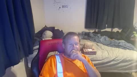 pecker40 online show from May 19, 2026, 12:38 am