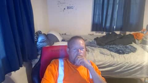 pecker40 online show from June 20, 2026, 9:28 pm