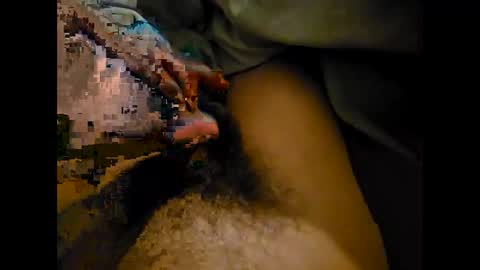 Snapshot of pedritu7 chatting on December 17, 2024, 1:29 am Alex online show from December 17, 2024, 1:29 am