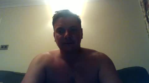 Snapshot of pedrok87 chatting on July 1, 2026, 10:42 pm pedrok87 online show from July 1, 2026, 10:42 pm