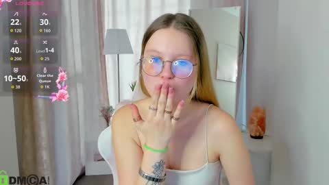 Snapshot of peggyhunt chatting on February 28, 2026, 9:32 am Peggy online show from February 28, 2026, 9:32 am