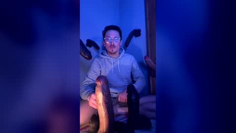 Snapshot of pegmyazz81 chatting on March 1, 2026, 2:13 am pegmyazz81 online show from March 1, 2026, 2:13 am