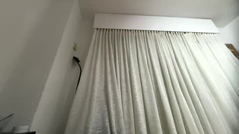 Snapshot of penebunny chatting on December 21, 2025, 3:46 am penebunny online show from December 21, 2025, 3:46 am