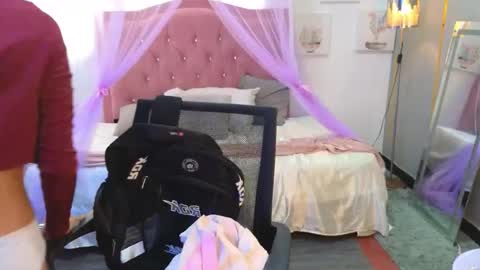 Snapshot of peneelopeecute chatting on February 18, 2026, 6:26 pm peneelopeecute online show from February 18, 2026, 6:26 pm