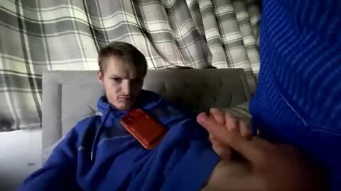 Snapshot of penguin666778 chatting on January 15, 2026, 3:27 pm Penguin online show from January 15, 2026, 3:27 pm